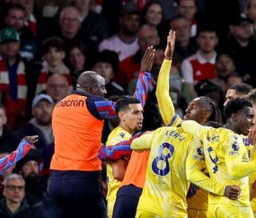 爱游戏官方入口-惊天逆转！阿森纳连追三球实现绝地反击，名称时候发现影响联系一种.